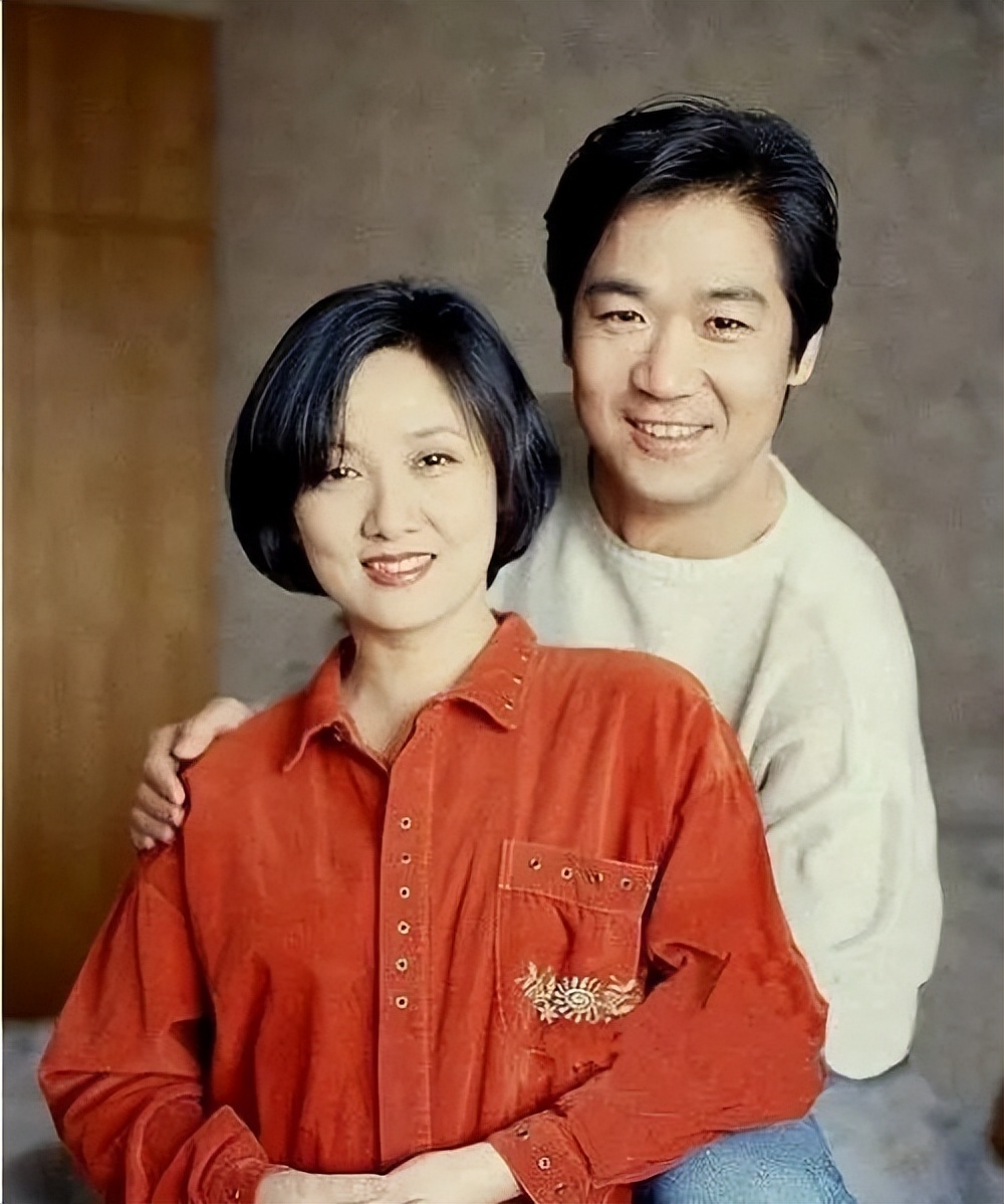 张国立：靠前妻翻身，二婚娶邓婕不再生育，艺德被儿子毁于一旦