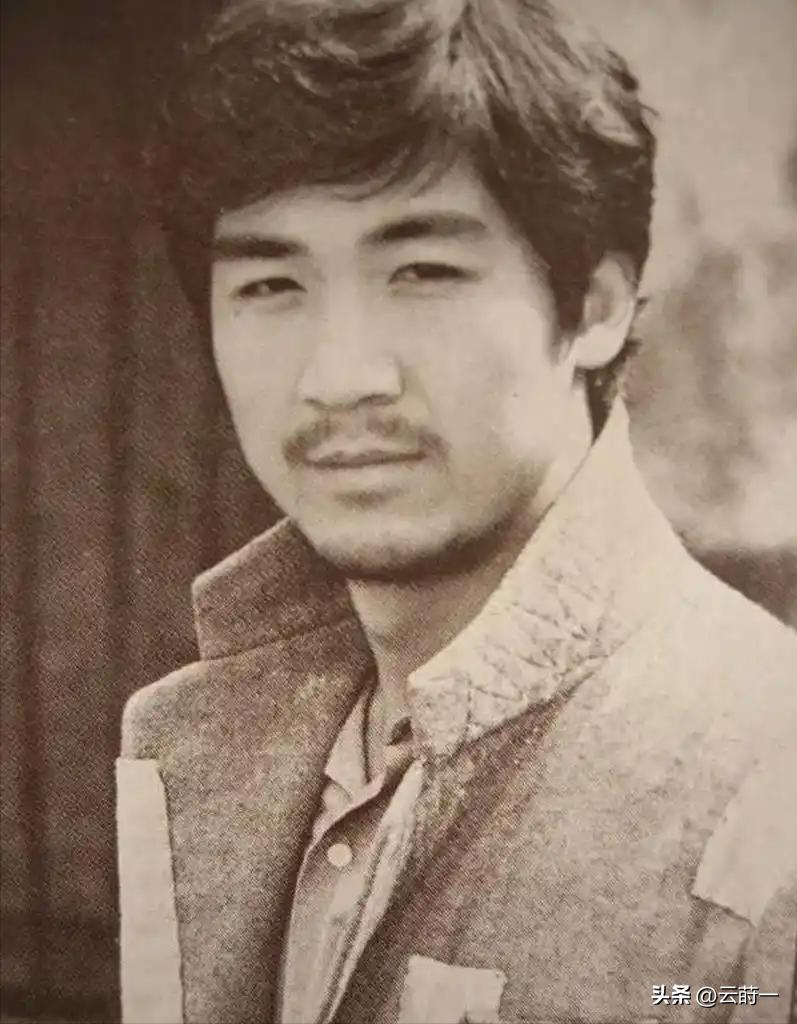 张国立与罗秀春离婚34年：他再婚有烦恼，她至今单身牵挂儿子