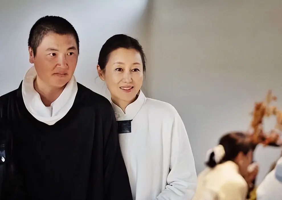 “先抛女友，再弃妻儿”，获得抚养权后孙楠，将女儿送到“女德”
