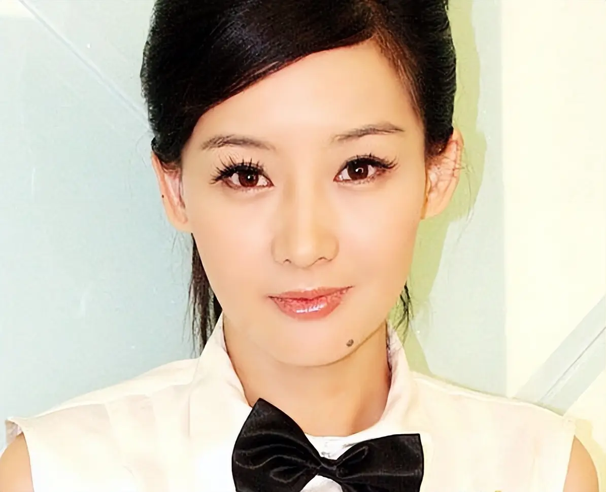 “先抛女友，再弃妻儿”，获得抚养权后孙楠，将女儿送到“女德”