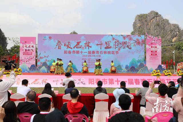 作为“老”镇，春湾如何向“新”而行？乘着“百千万工程”实施的东风，春湾镇能否在高质量发展的新赛道中“杀出一条血路”？