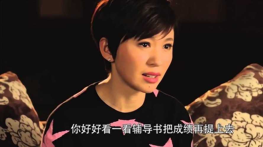 回顾欧阳夏丹：主持《新闻联播》9年，三年前突然消失，有何隐情