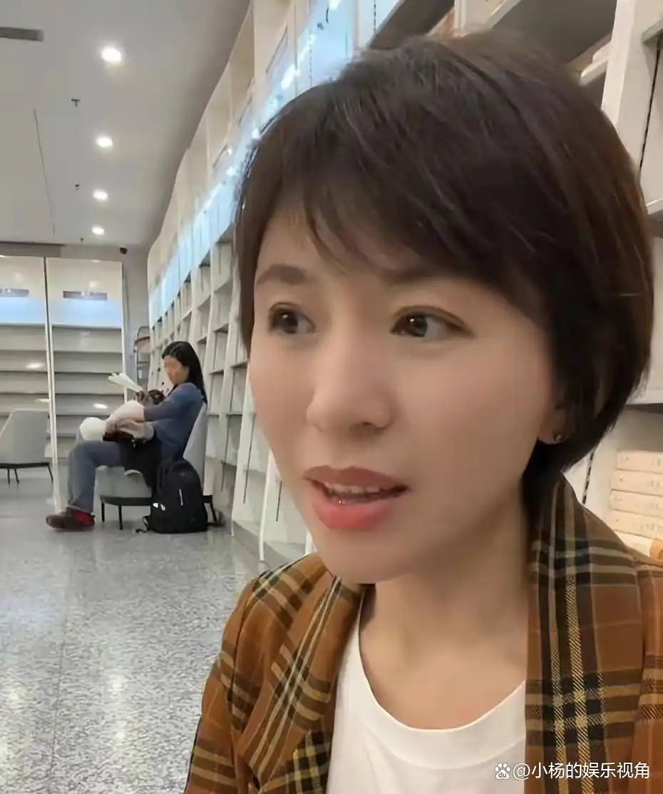 消失3年，央视“国脸”欧阳夏丹现已成功转行，背后原因引人心疼