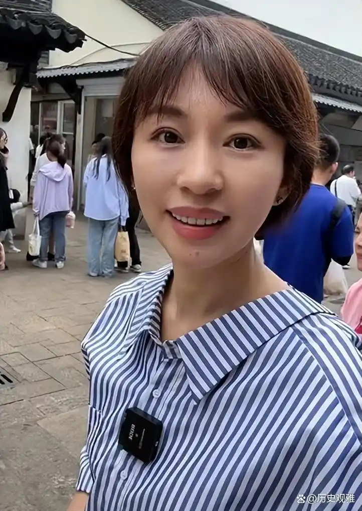消失3年，央视“国脸”欧阳夏丹，已经走上了另一条人生大道了