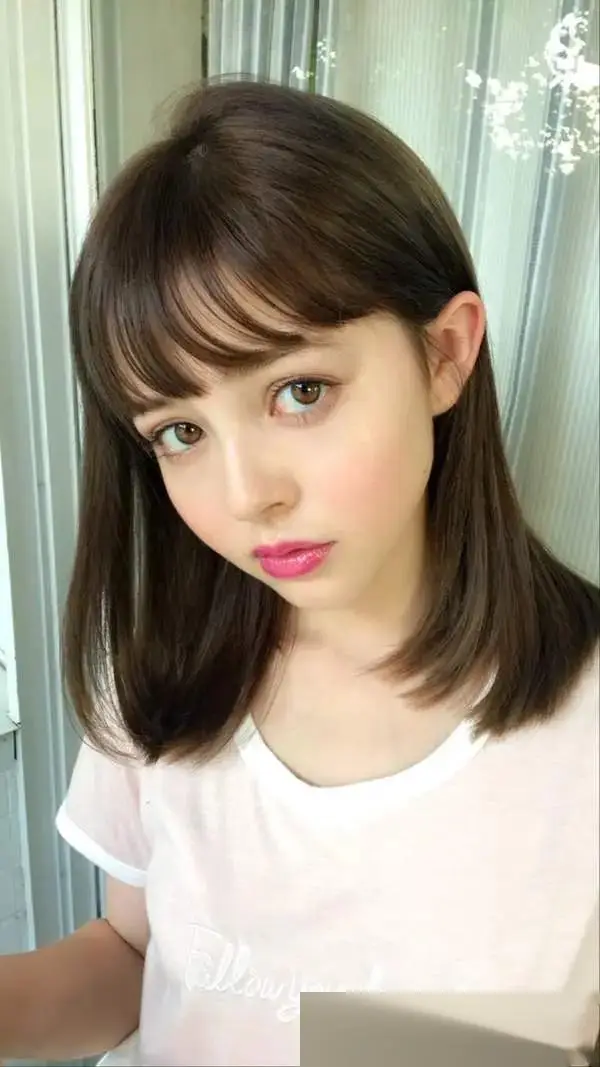 狂热追捧!加藤娜娜的美貌与才华,这谁顶得住？