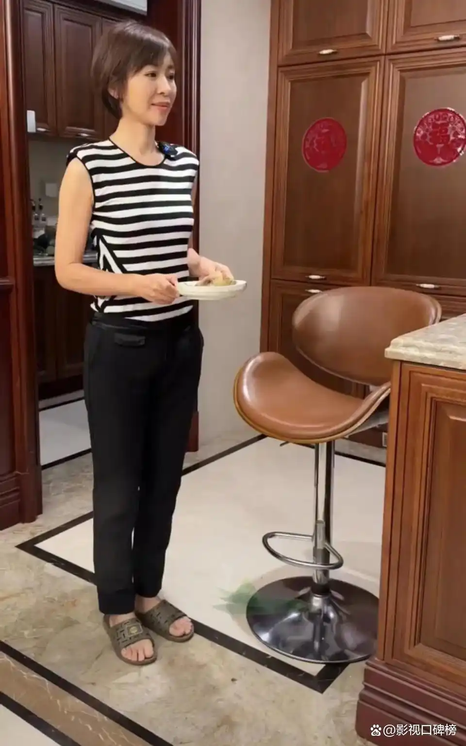 离开央视的欧阳夏丹，曝光了豪华住宅，婚姻状况引猜疑