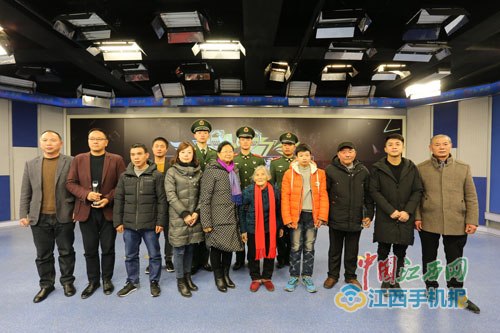 江报直播室：烛照人性光芒，凝聚江西正能量