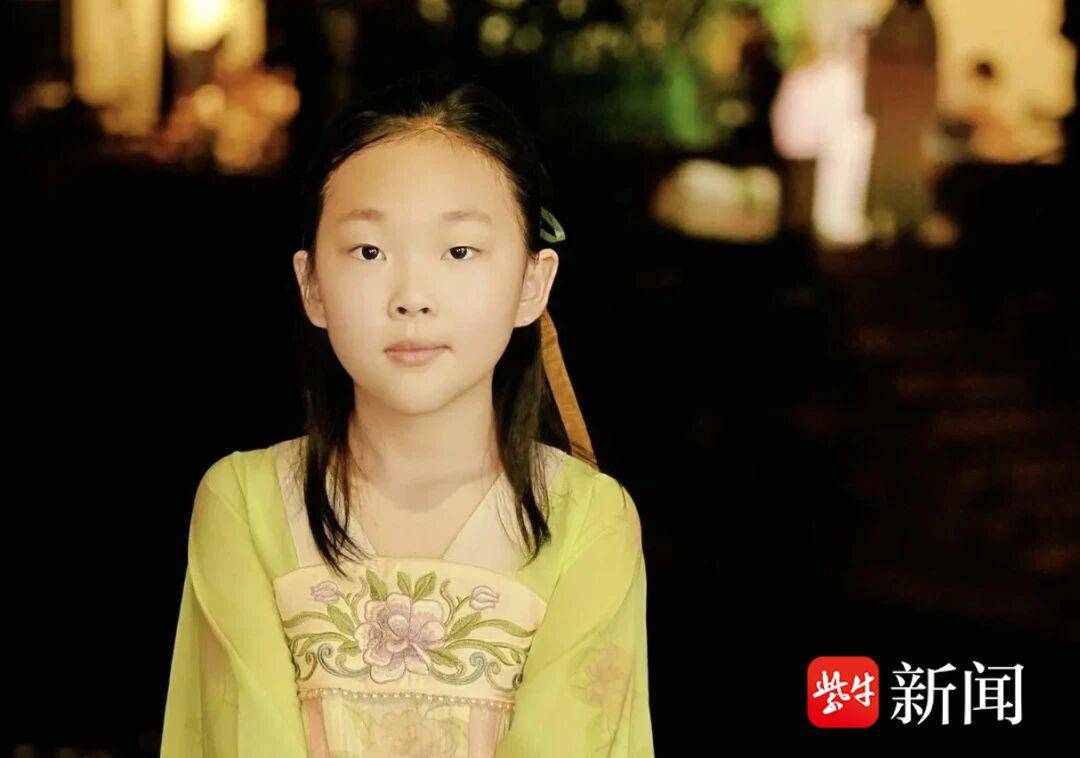 扬子晚报苏州小记者工作室2025年第41周优秀作品“新鲜出炉”，欢迎投票！