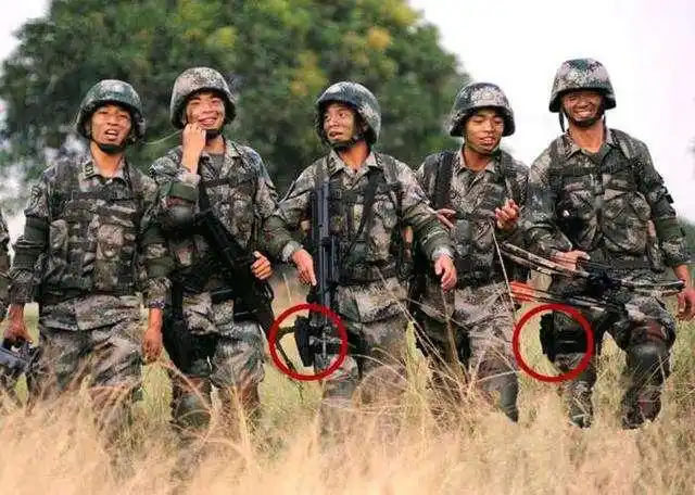 保镖、警察与特种兵，为何他们藏枪的位置不同？很少有人知道原因