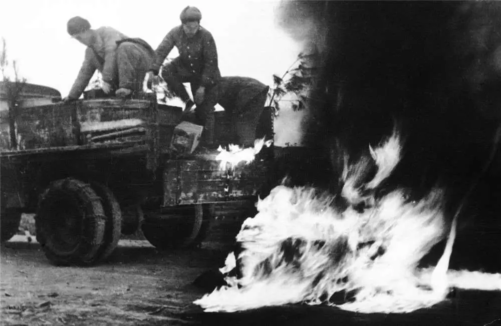 1951年，5名志愿军女兵失踪，50年后美国记者讲出真相