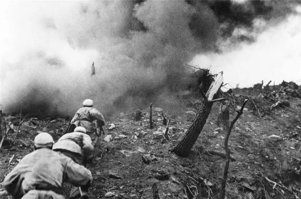 1951年，5名志愿军女兵失踪，50年后美国记者讲出真相