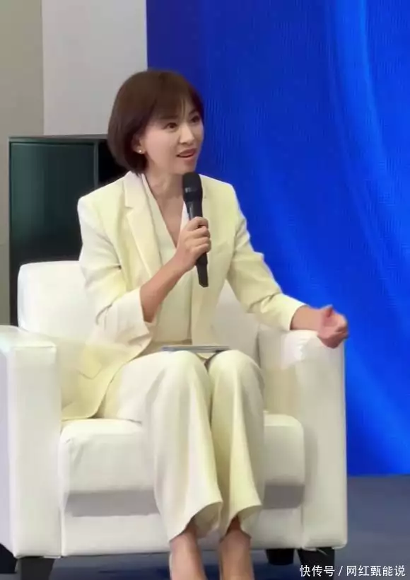 欧阳夏丹近况曝光，没了央视光环，变回普通人的她生活的怎样？
