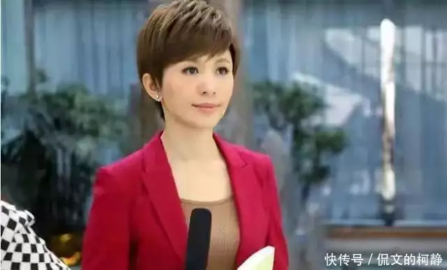 央视国脸到平凡博主，欧阳夏丹褪去光环，活出真我，她后悔了吗？
