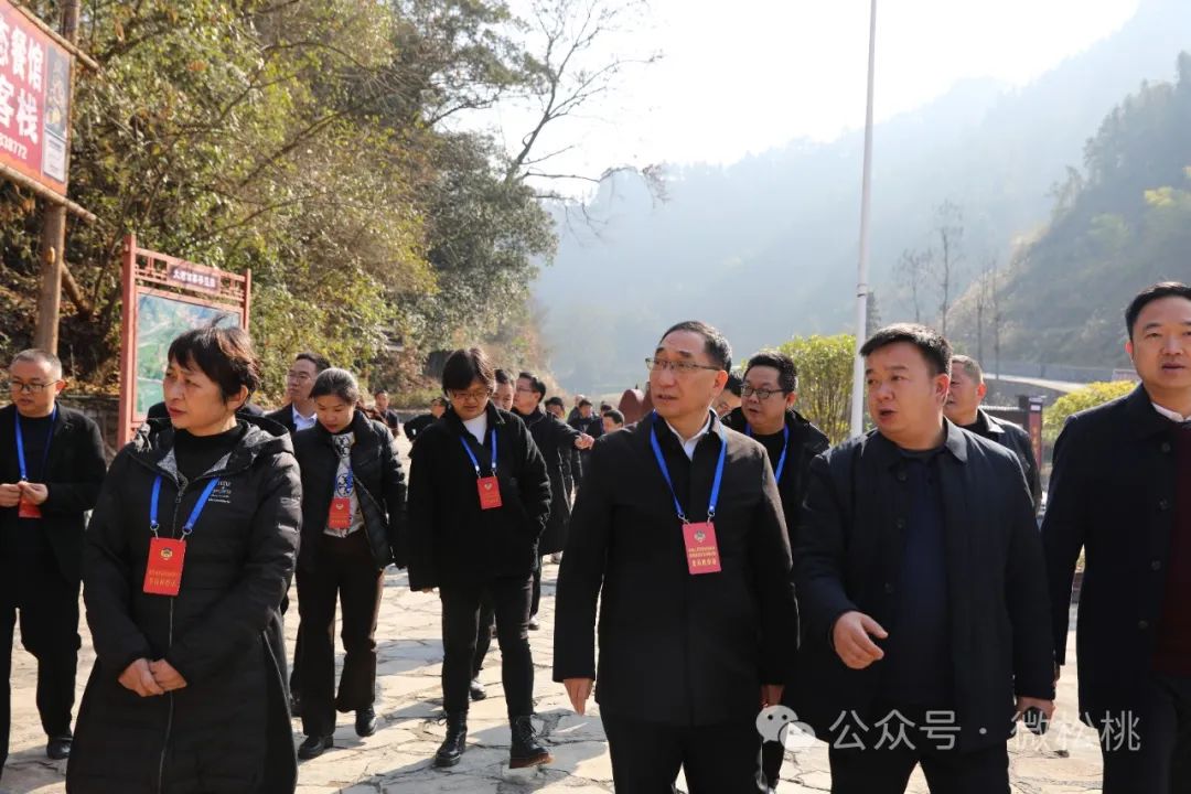 政协第十五届松桃苗族自治县委员会常务委员会第10次会议召开