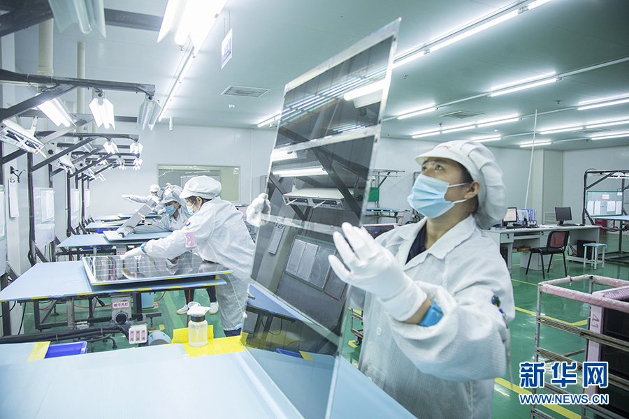 聚焦高质量发展丨“芯光灿烂”点亮黄石老工业基地转型之路