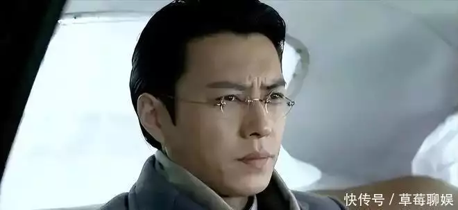 三看《伪装者》：才懂为何明楼的一句话，会吓得明台“连连后退”