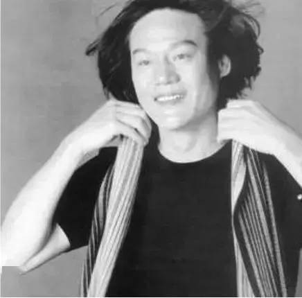 【名人轶事】净身出户只剩600块，和史兰芽相恋5年，她却嫁给了李幼斌，把儿子骂成了演员