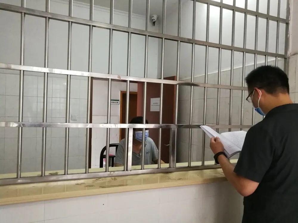 临湘市人民法院今日集中宣判2起全国扫黑办挂牌督办案件