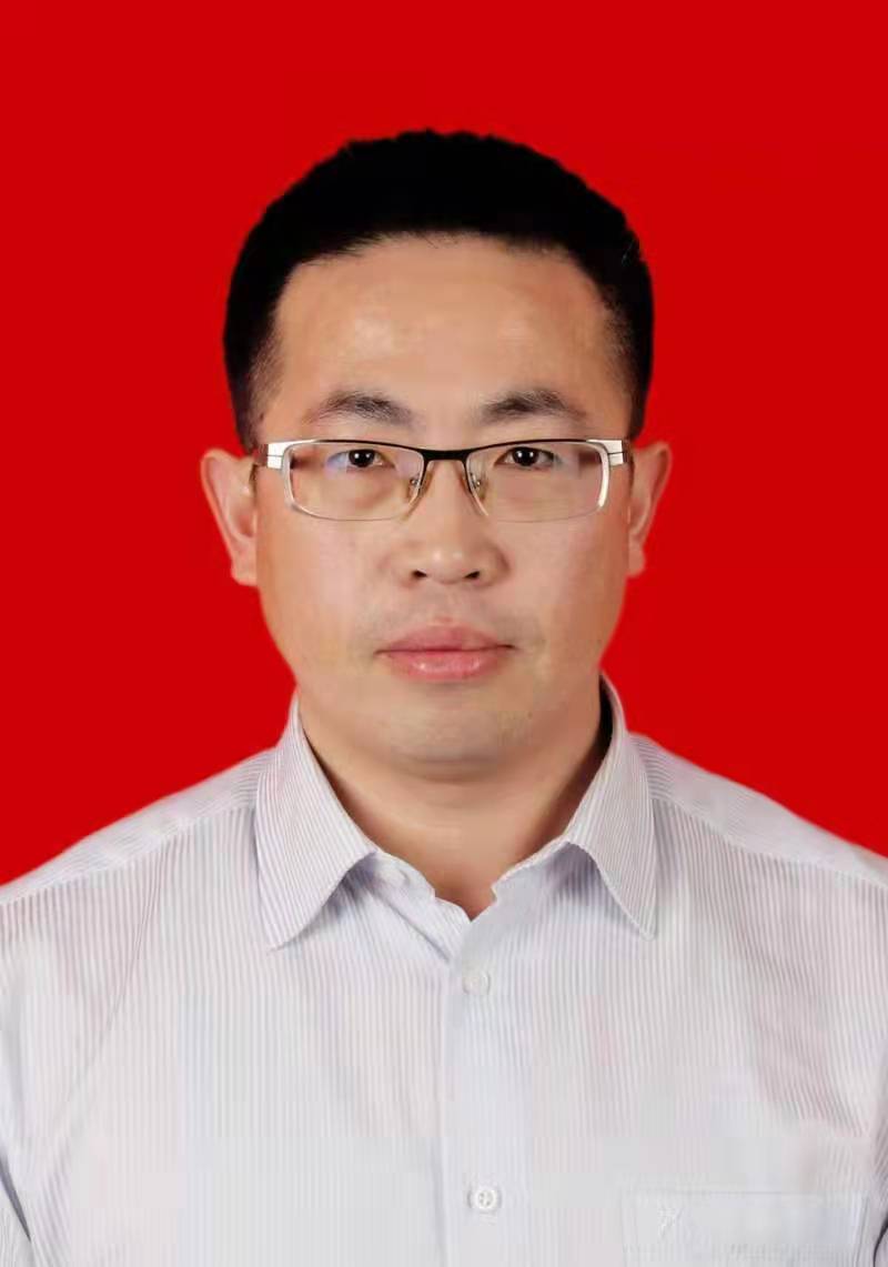 新疆维吾尔自治区新闻工作者协会公告