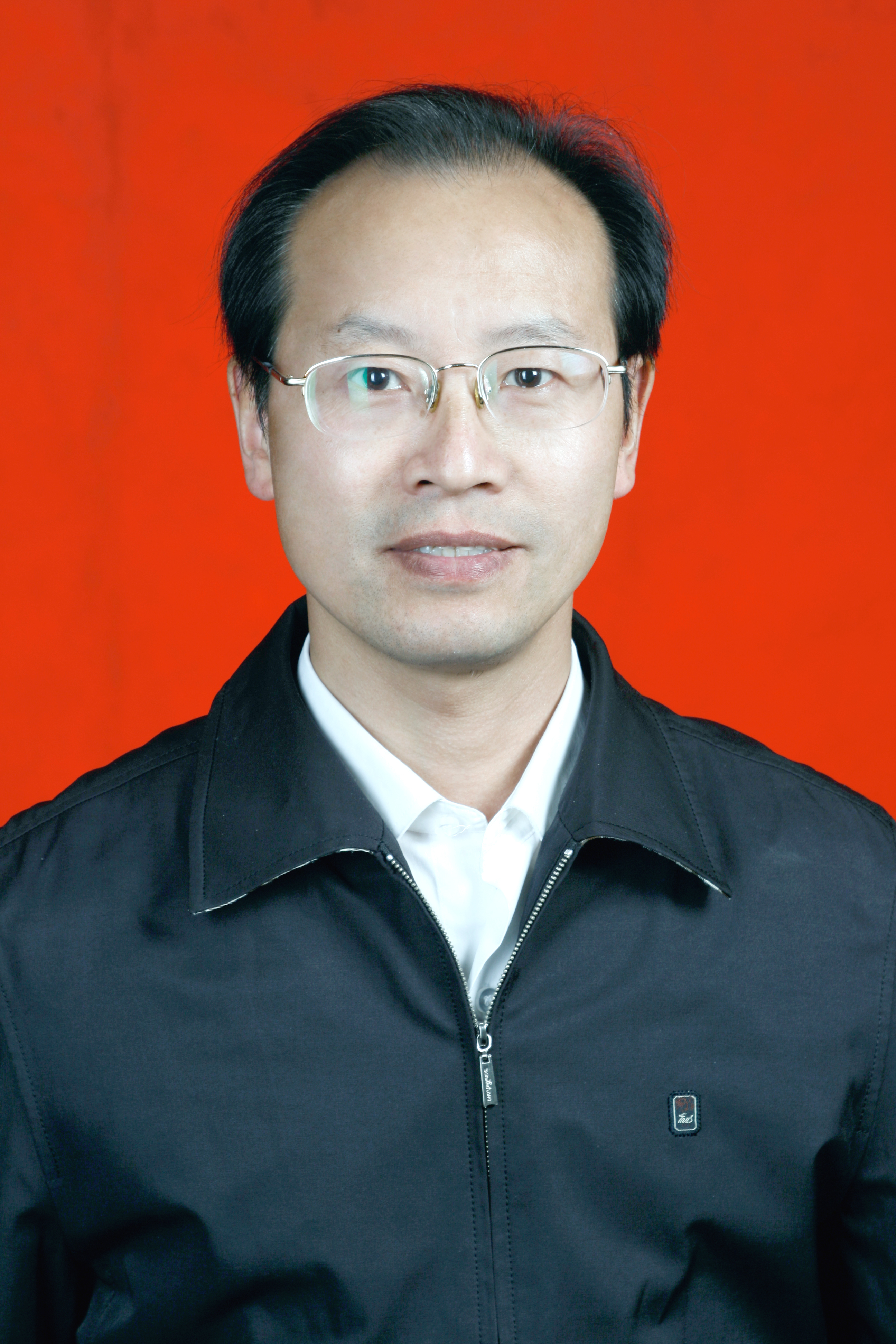 新疆维吾尔自治区新闻工作者协会公告