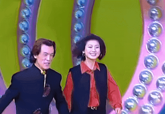 告别电视时代，首先从主持人开始