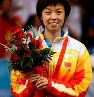 张怡宁之前，徐威与袁立在一起12年还有儿子，为何转身就娶大魔王