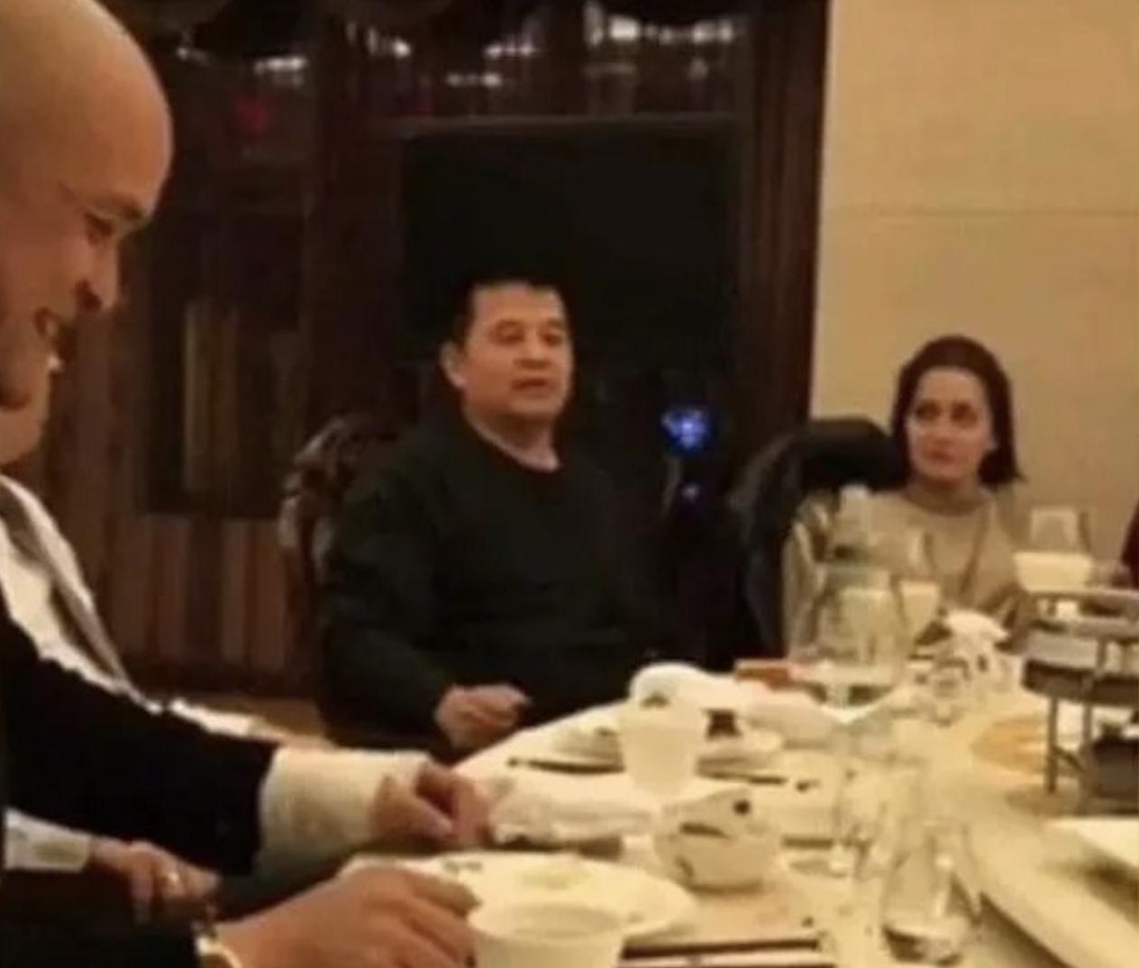 64岁的毕福剑如普通老人，这世界给他狠狠上了一课