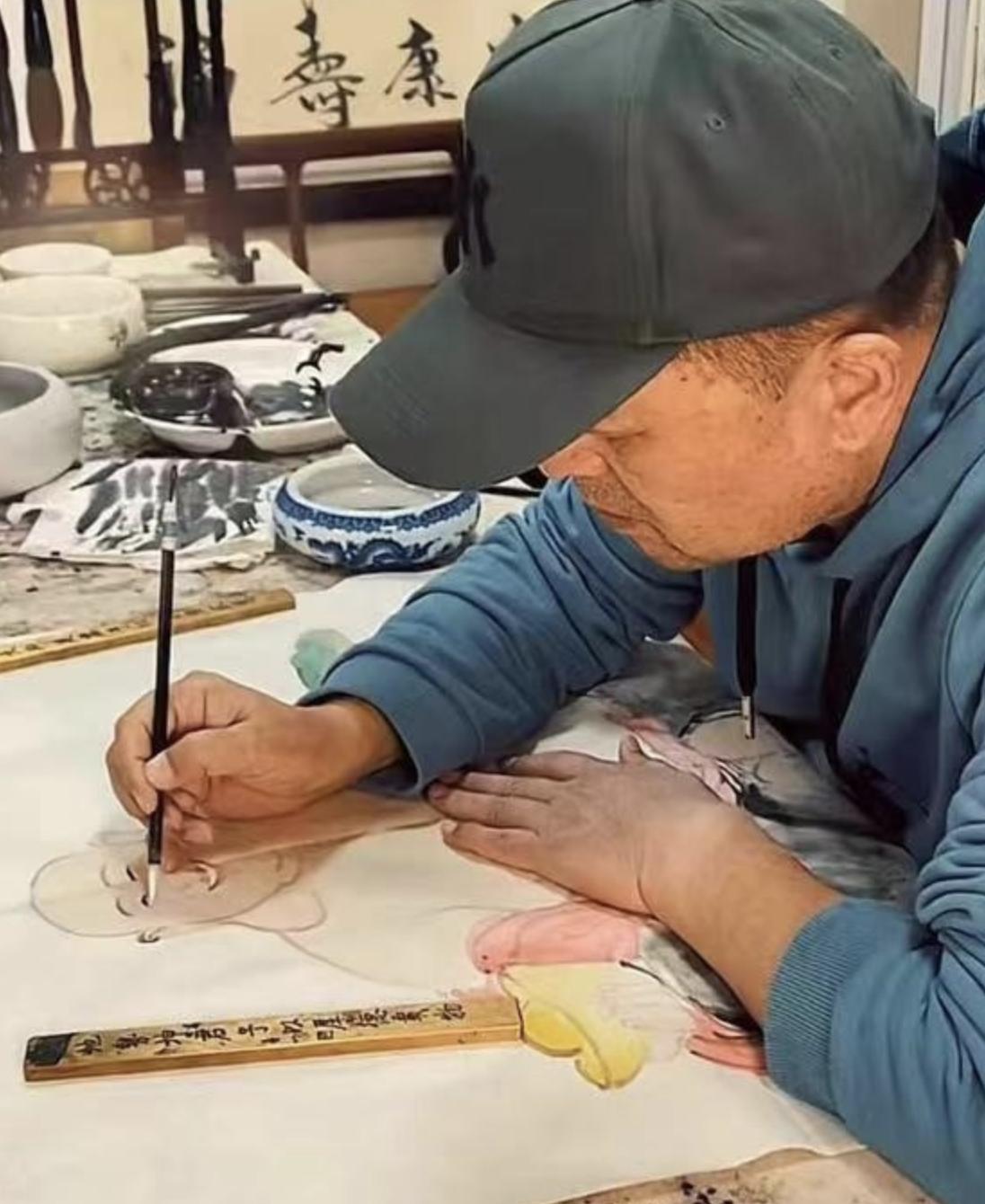 64岁的毕福剑如普通老人，这世界给他狠狠上了一课