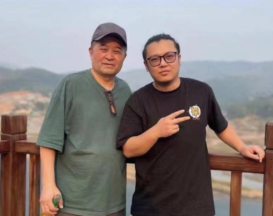 64岁的毕福剑如普通老人，这世界给他狠狠上了一课