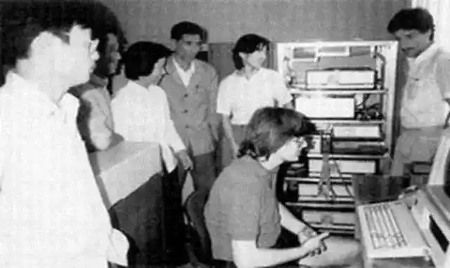 互联网30年挖坟记：天涯社区的水，比微博深一百倍