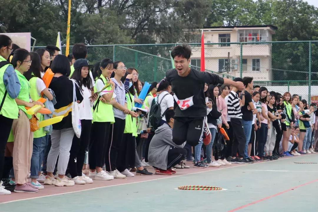 青春飞扬 精彩无限——广西大学第48届校运会