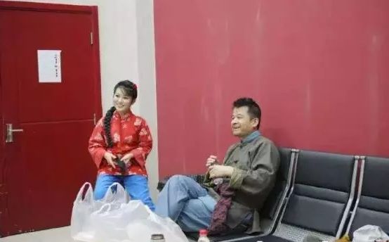 毕福剑几次被请回，目的只有一个，观众该喜该忧？