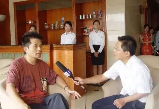 毕福剑几次被请回，目的只有一个，观众该喜该忧？