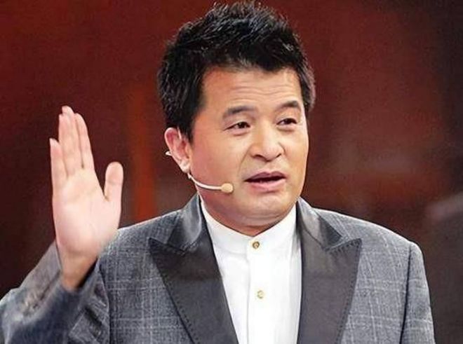 毕福剑现状曝光：从央视正常退休，经营多项副业，从未定居农村