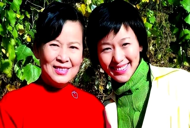 离开央视成网红，欧阳夏丹看似风光不再，实则选了更想要的人生