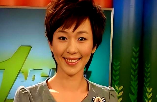 离开央视成网红，欧阳夏丹看似风光不再，实则选了更想要的人生