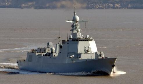 美国承认驱逐舰不如中国，某些关键技术落后整整一代！