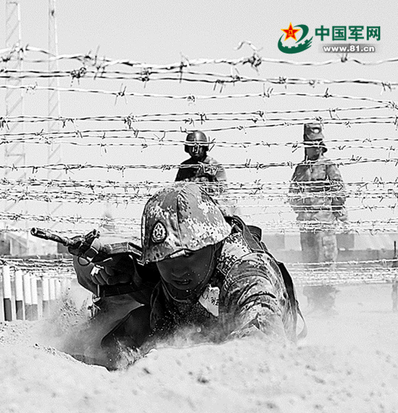 陆军某训练基地依法规范新兵训练 引导新兵走好“兵之初”