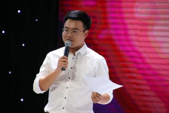 听！好记者讲好故事……