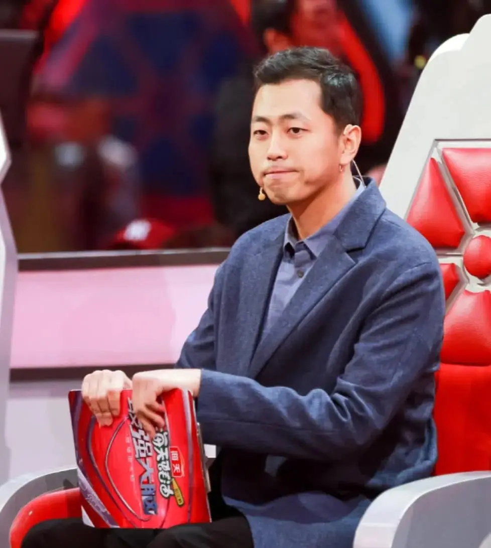 “水哥”王昱珩：本以为他前半生够“狂”了，没曾想现在更牛气！