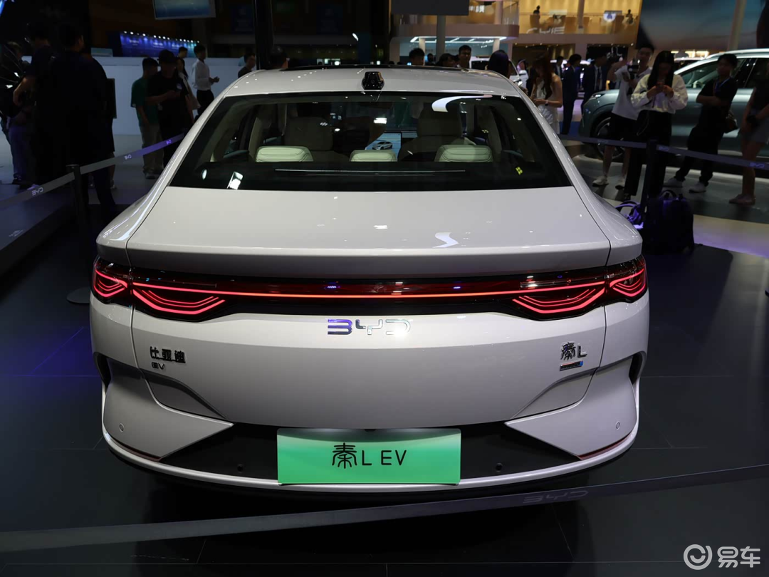 2025成都车展：比亚迪秦L EV，新增545KM云辇型