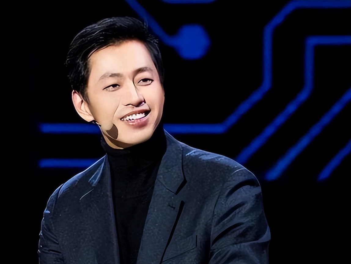 “闲人水哥”王昱珩：20年不上班靠玩成亿万富翁，他凭啥这么狂？