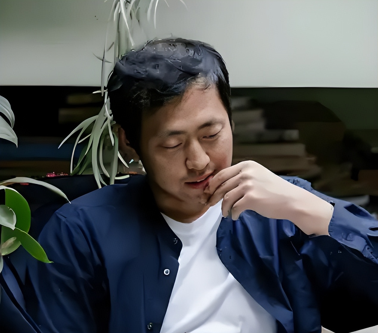 “闲人水哥”王昱珩：20年不上班靠玩成亿万富翁，他凭啥这么狂？