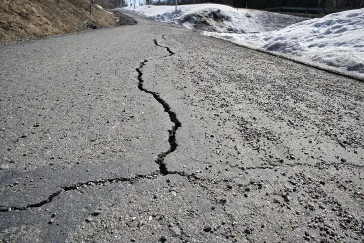 地震频频 今年我国已发生三级以上地震300余次