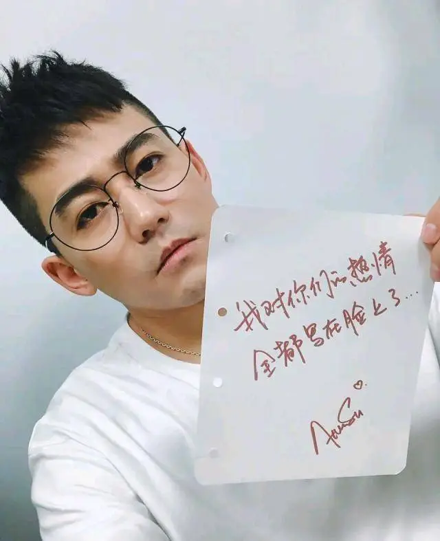 曾经力压张杰夺得“快男”亚军，12年后他自嘲已经“糊了”