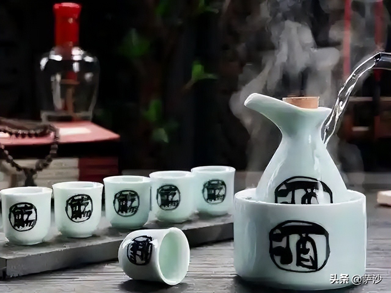 为什么武松可以喝十八碗酒，鲁智深可以喝一桶？他们是酒神下凡？