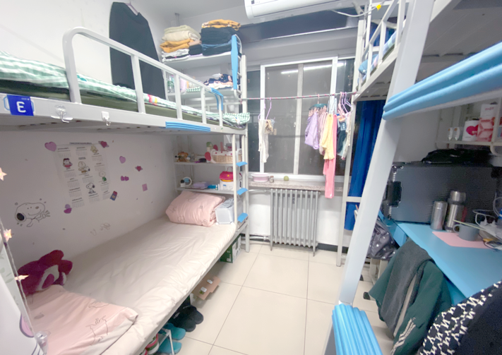 1-女生宿舍的温馨时光