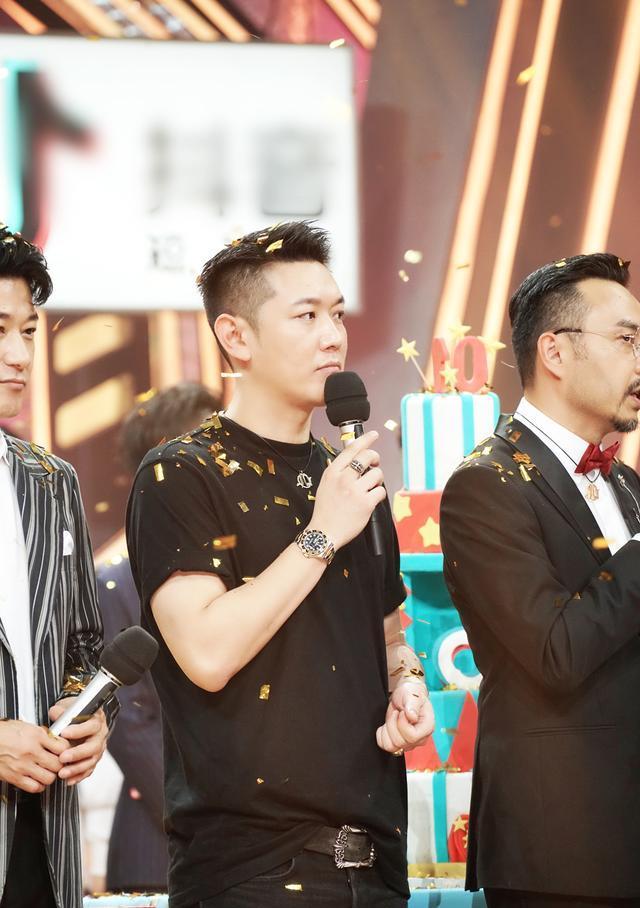 从“芒果台柱“到跌落神坛，这9位红极一时的主持人，经历了什么？