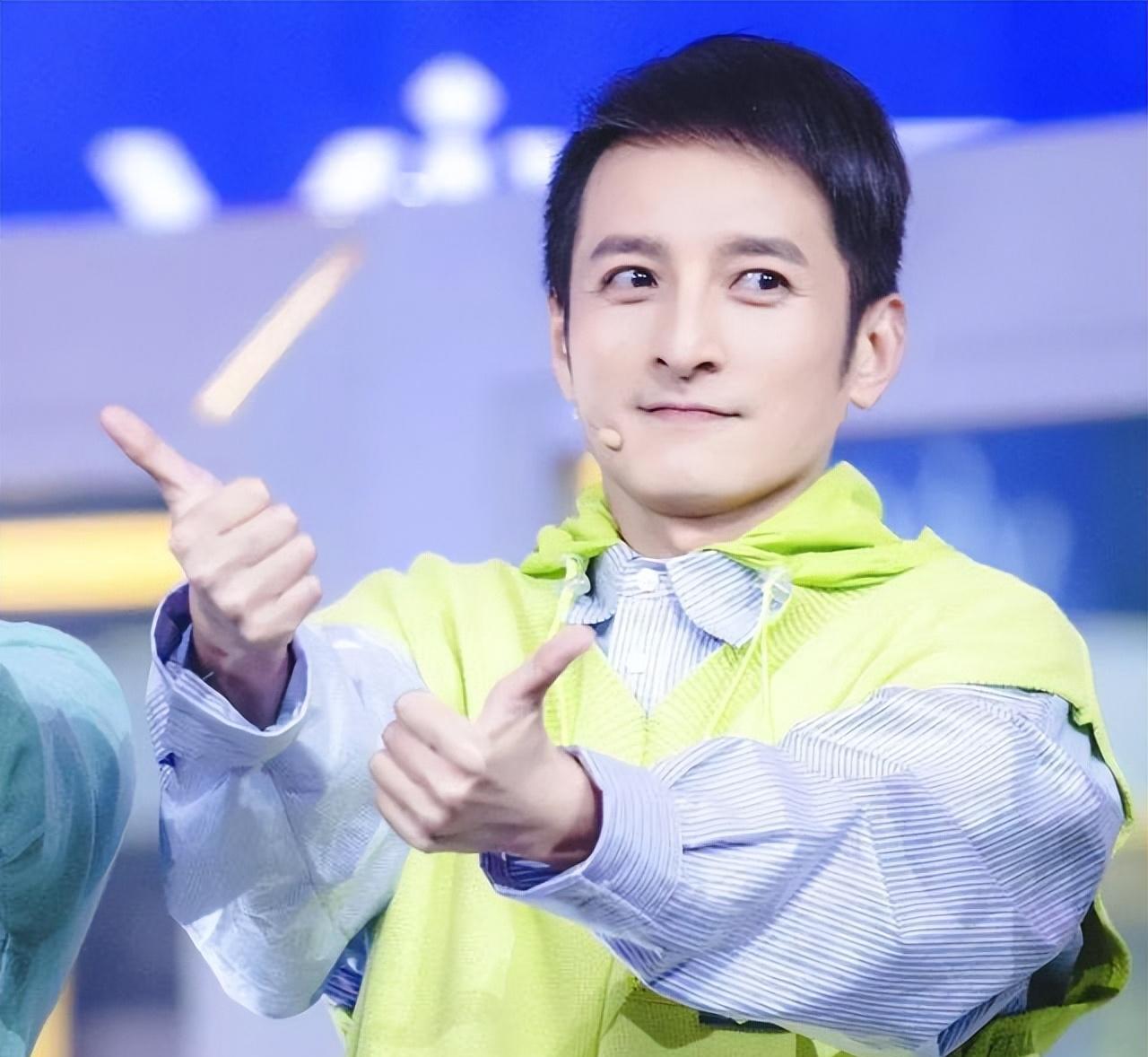 从“芒果台柱“到跌落神坛，这9位红极一时的主持人，经历了什么？