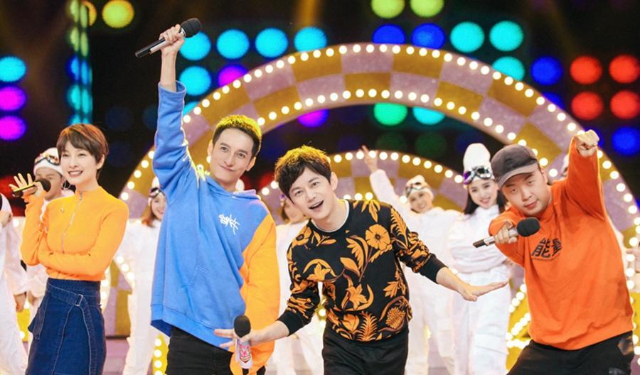 从“芒果台柱“到跌落神坛，这9位红极一时的主持人，经历了什么？